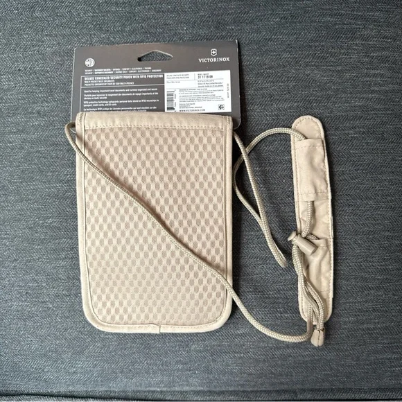 Victorinox Deluxe Concealed Security Pouch w/RFID Protection NWT - Picture 4 of 7